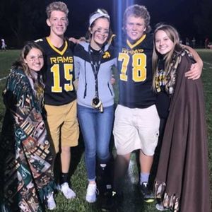 Meet your Posher, Brady